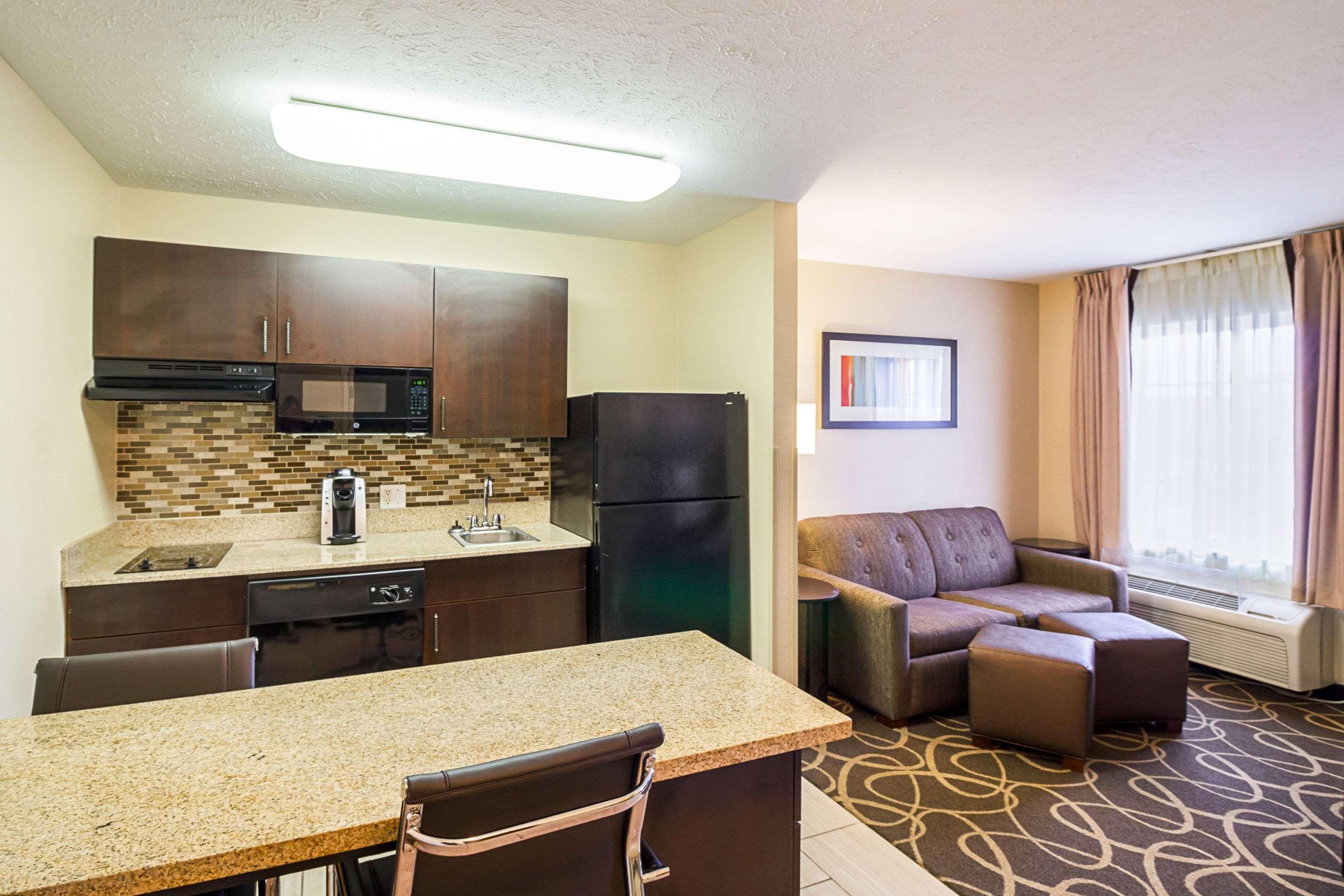 Mainstay Suites Fargo - I-94 Medical Center المظهر الخارجي الصورة