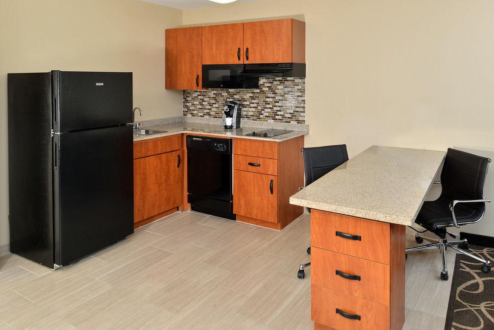 Mainstay Suites Fargo - I-94 Medical Center المظهر الخارجي الصورة