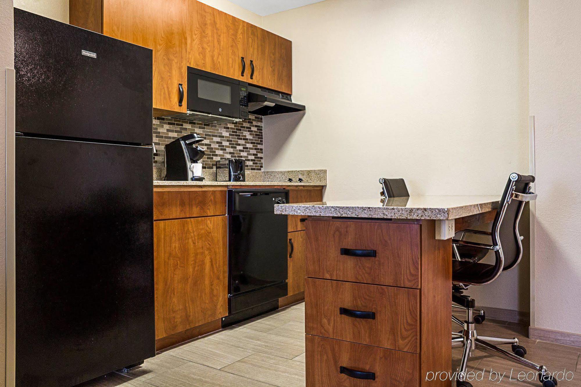 Mainstay Suites Fargo - I-94 Medical Center المظهر الخارجي الصورة