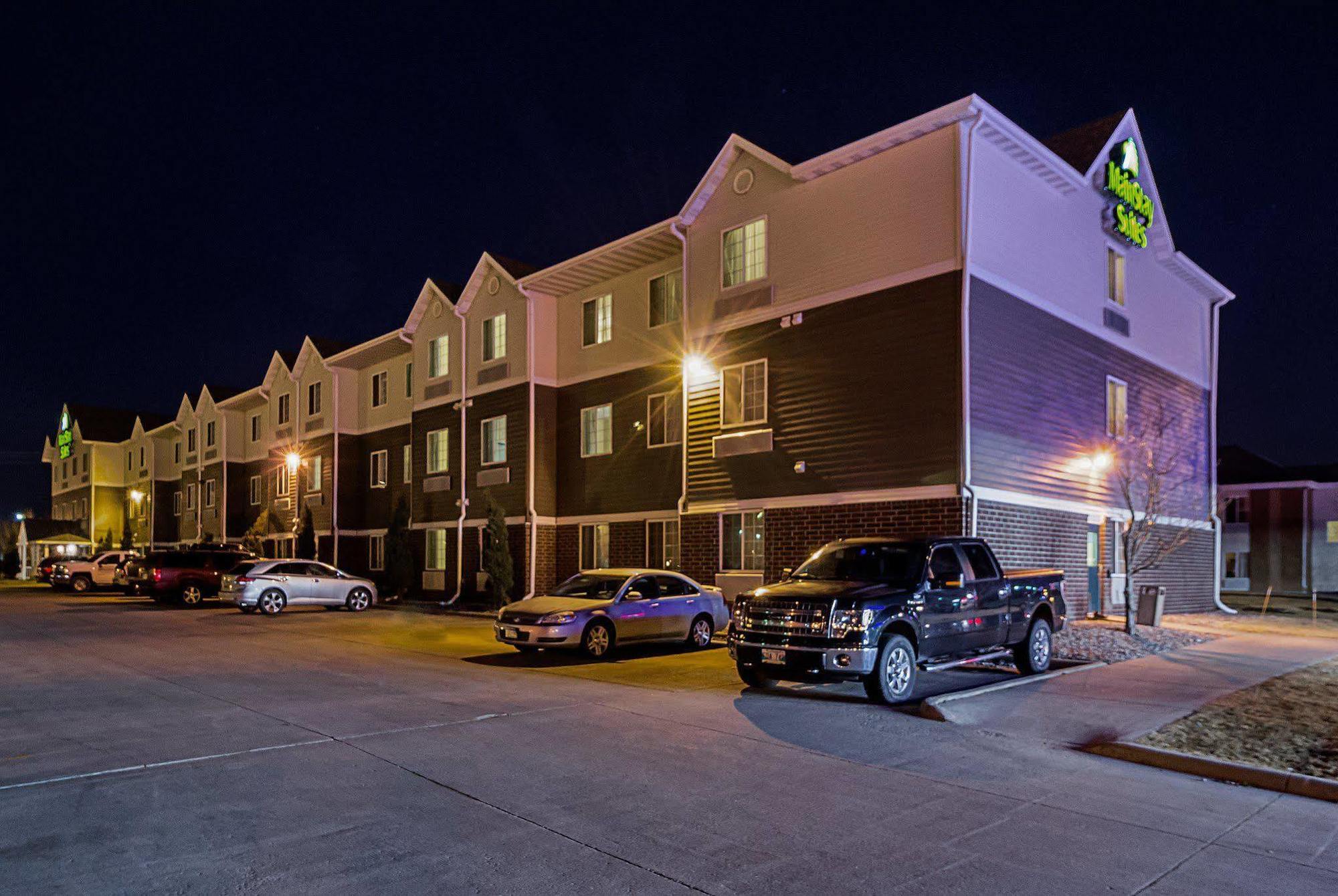 Mainstay Suites Fargo - I-94 Medical Center المظهر الخارجي الصورة